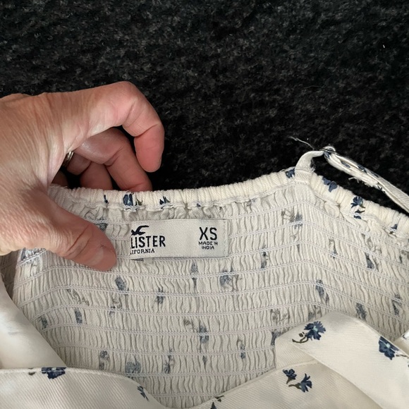 Hollister romper - Picture 4 of 4